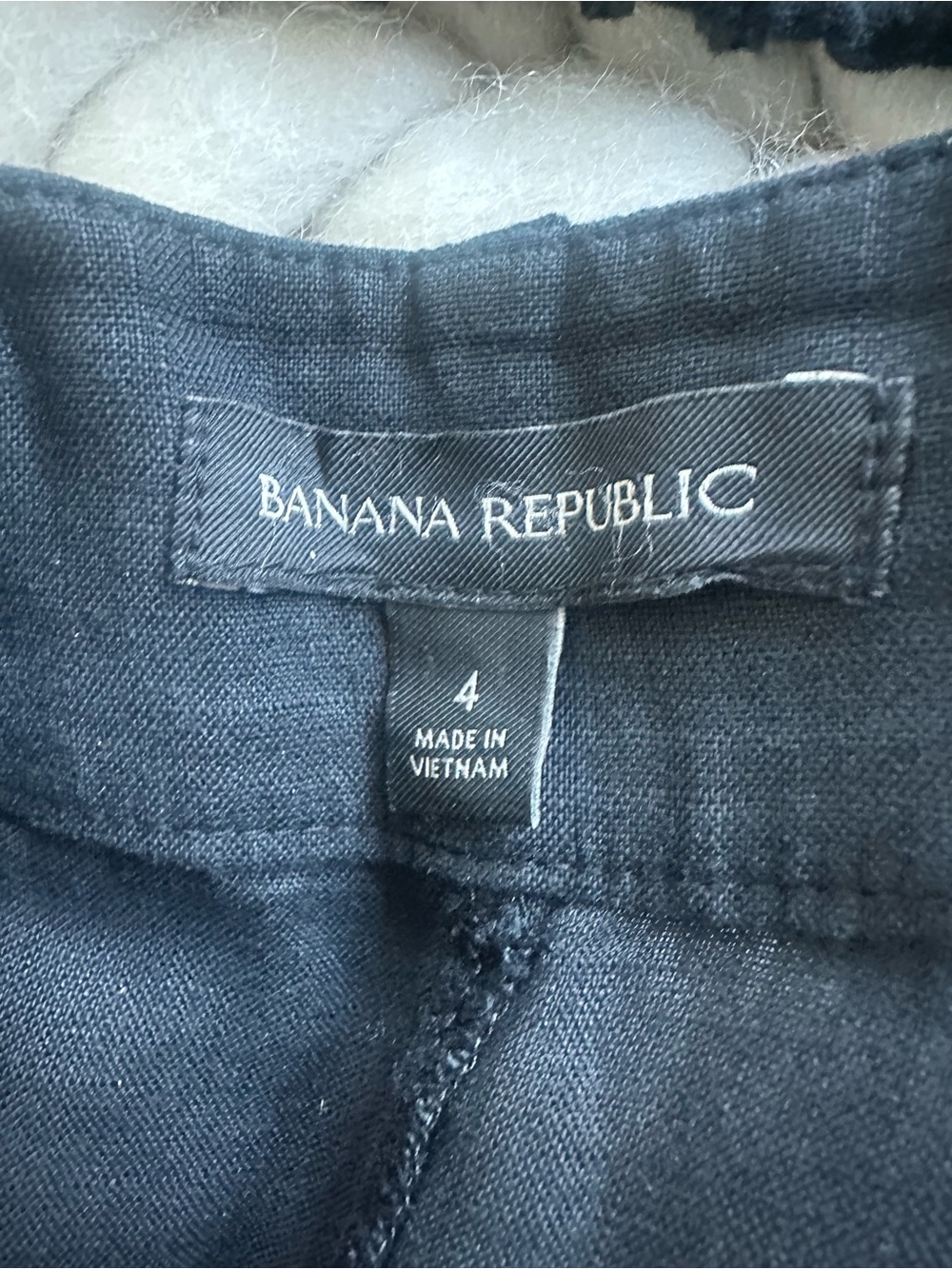 Perfect for summer Banana Republic black linen crop top and palazzo pant set - Picture 5 of 7